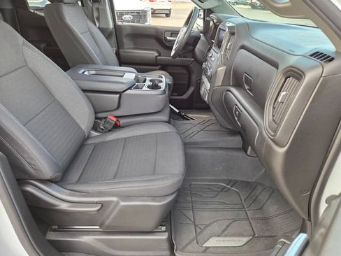 Used 2025 Chevrolet Silverado 1500 Custom w/ LPO, Dark Essentials Package AWD/4WD image 15