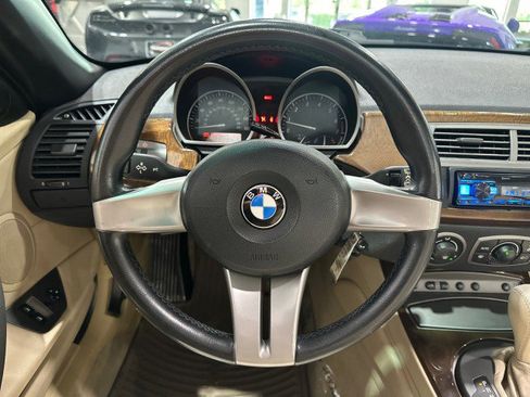 Used 2003 BMW Z4 2.5i RWD image 54