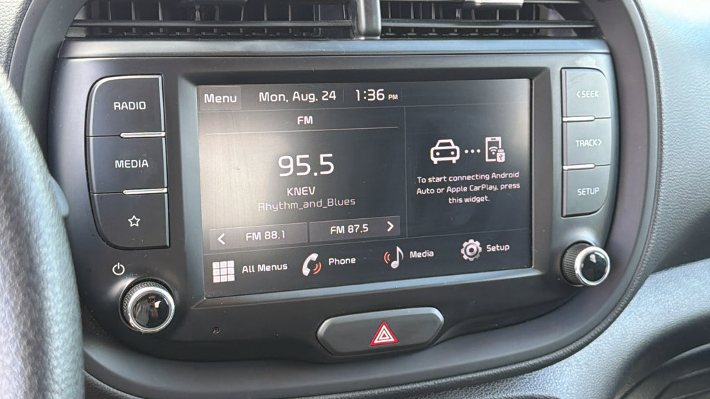Used 2024 Kia Soul LX w/ Option Group 015 FWD image 15
