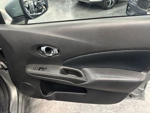 Used 2015 Nissan Versa Note SV w/ SV Convenience Package image 12