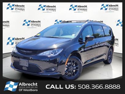 Used 2020 Chrysler Pacifica Touring-L