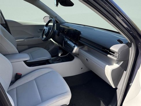 Used 2024 Hyundai Kona SEL image 43