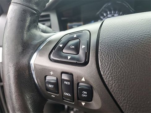 Used 2015 Lincoln MKS AWD w/ Equipment Group 101A image 10