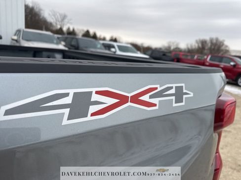 Used 2025 Chevrolet Silverado 1500 LT AWD/4WD image 54