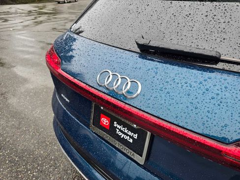 Used 2019 Audi e-tron Premium Plus image 17