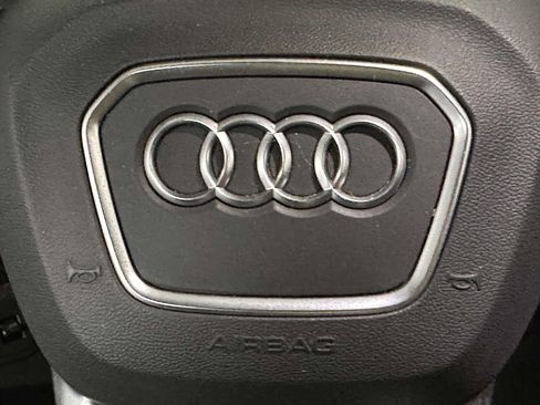 Used 2023 Audi Q5 2.0T Premium w/ Convenience Package image 23