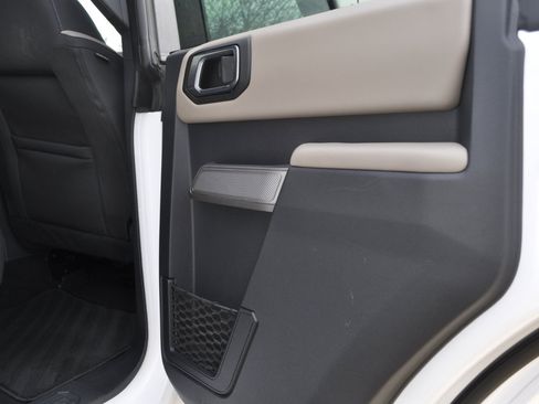 Used 2022 Ford Bronco Wildtrak image 21