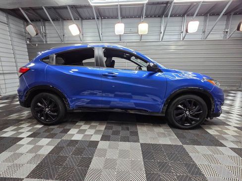 Used 2022 Honda HR-V Sport image 9