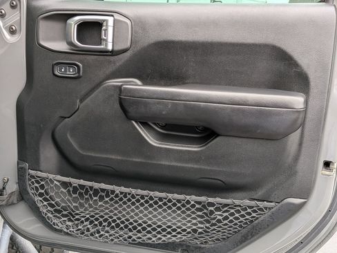 Used 2020 Jeep Wrangler Unlimited Sport S image 29