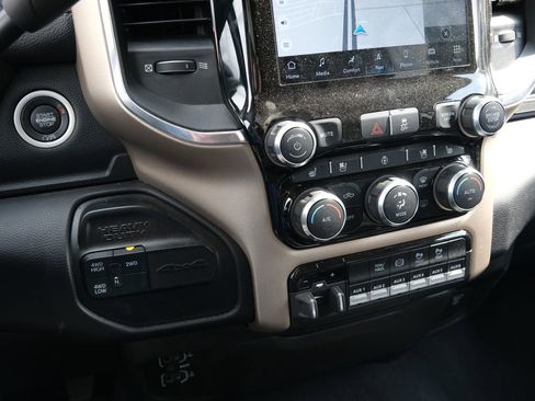 Used 2022 RAM 3500 Laramie AWD/4WD image 10