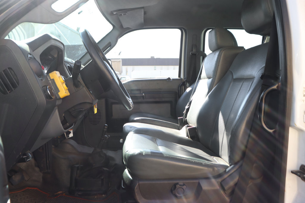 Used 2022 Ford F650 2WD Crew Cab Super Duty image 22
