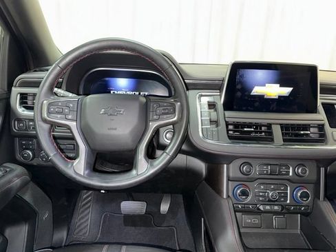 Used 2023 Chevrolet Tahoe RST w/ Luxury Package AWD/4WD image 15