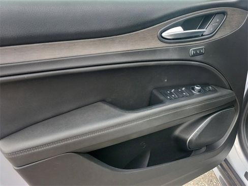 Used 2022 Alfa Romeo Stelvio Ti image 19