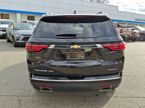 Used 2023 Chevrolet Traverse Premier image 7