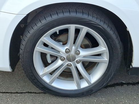 Used 2013 Dodge Avenger SE image 9