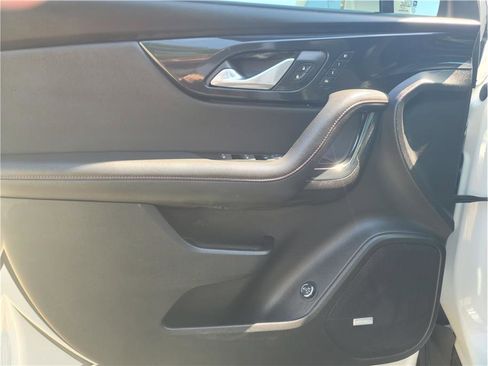 Used 2019 Chevrolet Blazer RS AWD/4WD image 12