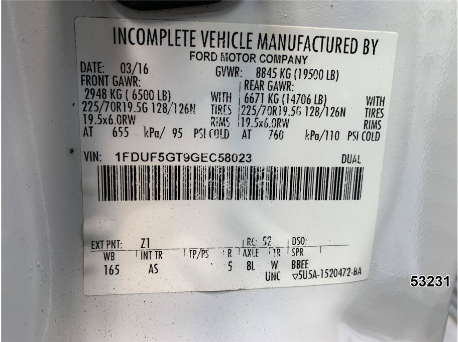 Used 2016 Ford F550 2WD Regular Cab Super Duty image 19
