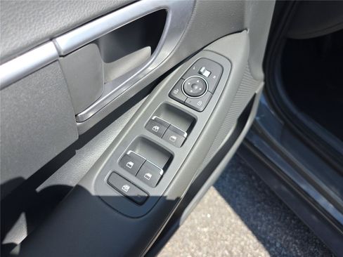 Used 2020 Hyundai Sonata SE FWD image 19