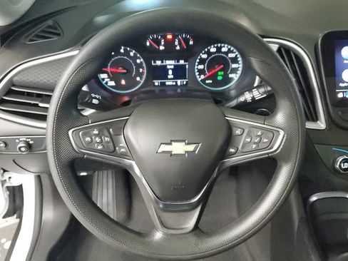 Used 2024 Chevrolet Malibu LT FWD image 29