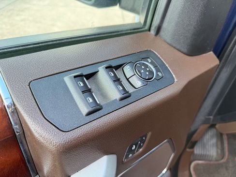 Used 2018 Ford F150 King Ranch w/ Equipment Group 601A Luxury image 22