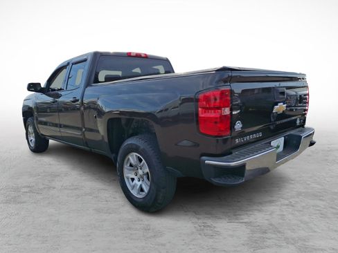 Used 2018 Chevrolet Silverado 1500 LT AWD/4WD image 4