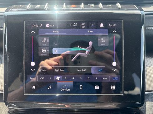 Used 2023 Jeep Grand Cherokee L Laredo AWD/4WD image 42