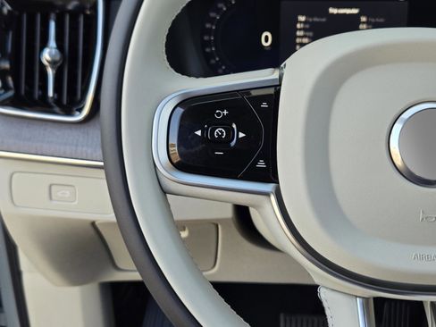New 2026 Volvo XC90 B6 Ultra w/ Protection Package AWD/4WD image 25