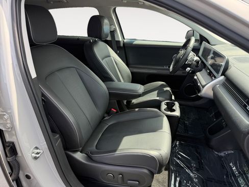 Certified 2024 Hyundai Ioniq 5 Limited RWD image 19