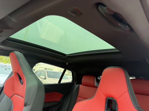 New 2026 BMW X2 M35i w/ Technology Package AWD/4WD image 23