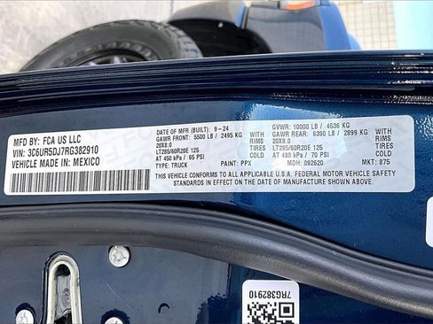 Used 2024 RAM 2500 Big Horn w/ Night Edition image 37