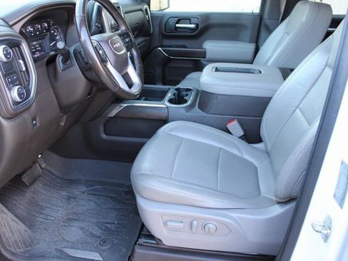 Used 2019 GMC Sierra 1500 SLT w/ SLT Premium Package image 15