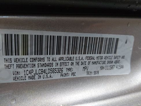 Used 2020 Jeep Cherokee Latitude FWD image 33