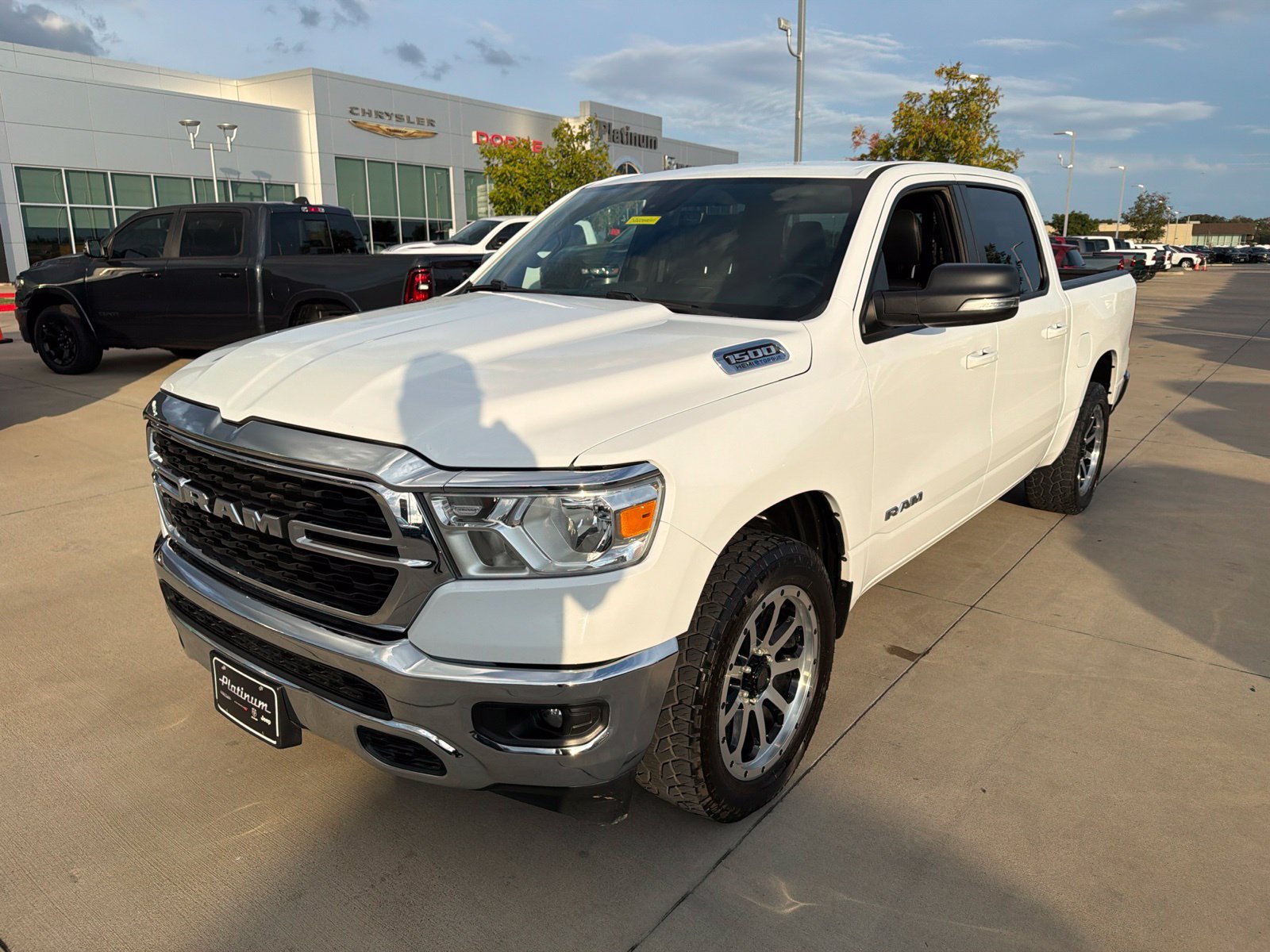 Used 2022 RAM 1500 Lone Star AWD/4WD image 9