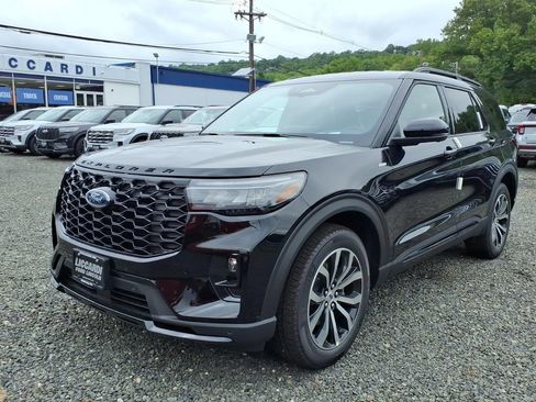 New 2026 Ford Explorer ST-Line AWD/4WD image 3