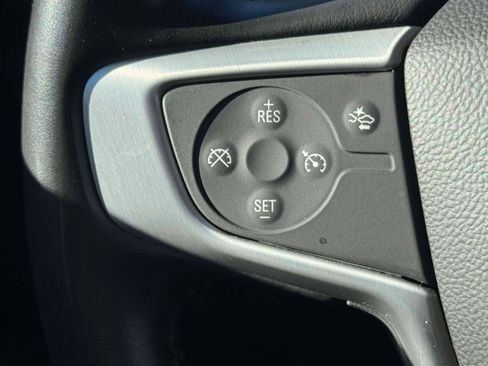 Used 2022 GMC Acadia SLT w/ LPO, Roadside Safety Package image 18