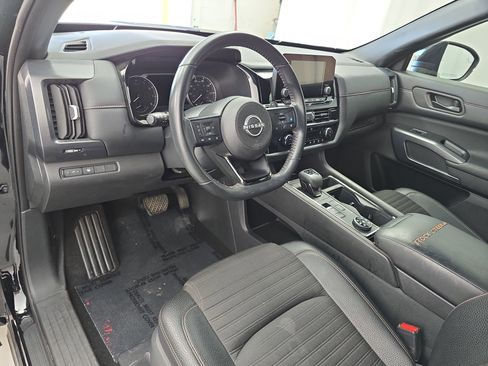 Certified 2024 Nissan Pathfinder Rock Creek image 16