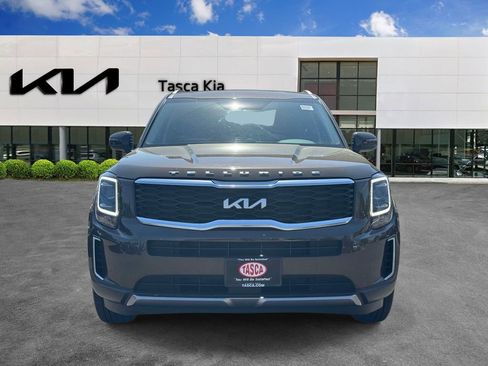 Used 2022 Kia Telluride EX FWD image 2