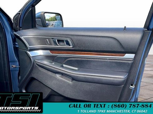 Used 2018 Ford Explorer Limited AWD/4WD image 22