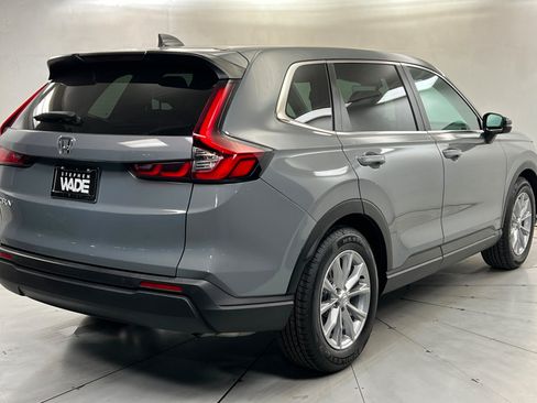 Used 2025 Honda CR-V EX-L image 6