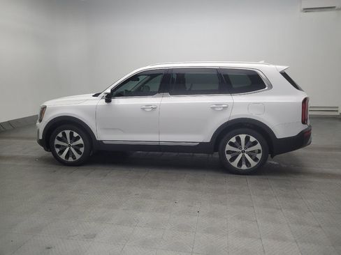 Used 2022 Kia Telluride S FWD image 3