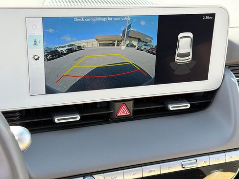 Certified 2023 Hyundai Ioniq 5 SE image 12