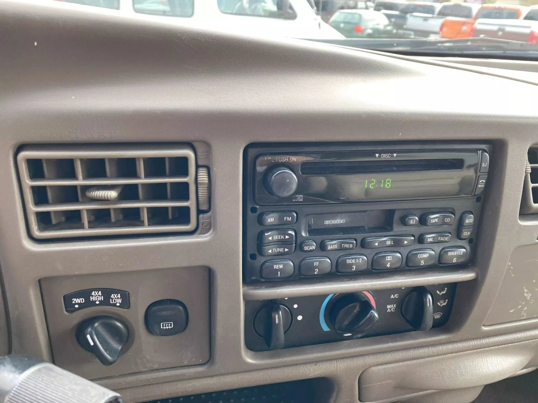 Used 2000 Ford Excursion Limited AWD/4WD image 15