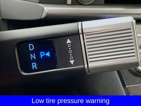 Used 2025 Hyundai Santa Fe SE image 20