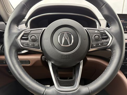 Used 2023 Acura MDX w/ Technology Package FWD image 25