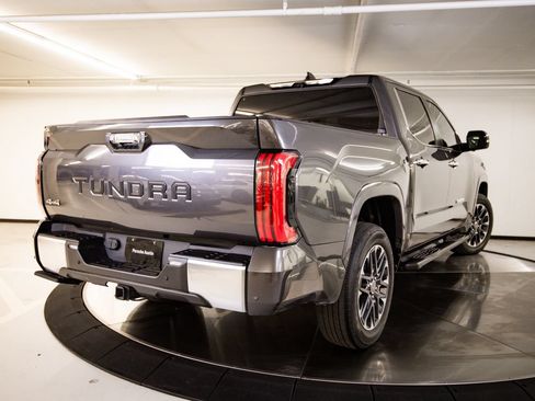 Used 2024 Toyota Tundra Limited AWD/4WD image 7
