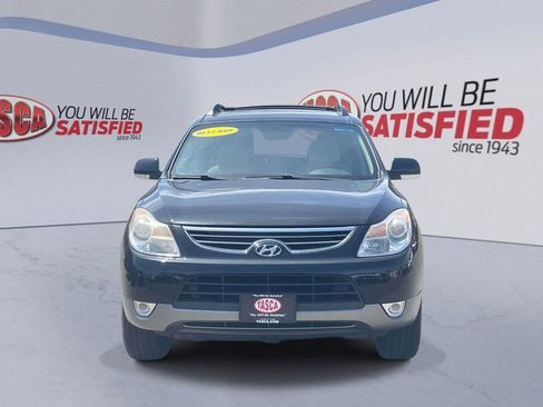 Used 2012 Hyundai Veracruz Limited w/ Navigation Pkg AWD/4WD image 2