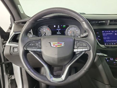 Used 2020 Cadillac XT6 Premium Luxury image 22
