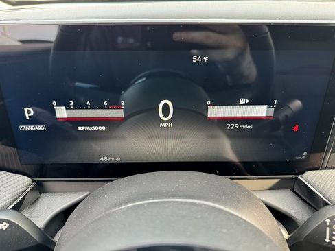 Used 2025 Nissan Kicks SR w/ Illumination Package image 20