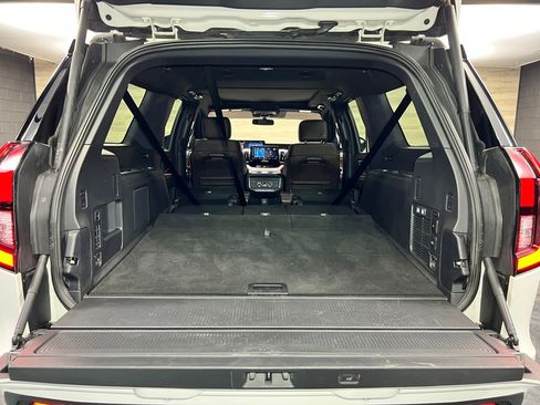 Used 2025 Ford Expedition Max King Ranch AWD/4WD image 24