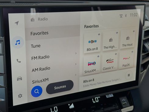 Used 2025 Toyota Tundra Limited image 21